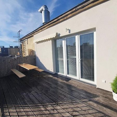 Beauty On The Rooftop With Ac And Rooftop Terrace ブダペスト エクステリア 写真
